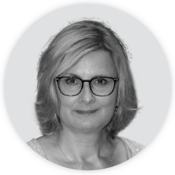 Dr Joanna Chorostowska